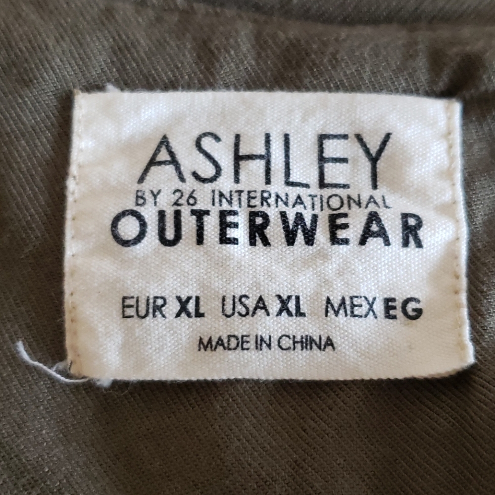 Jacket from Buckle - Picture 10 of 10